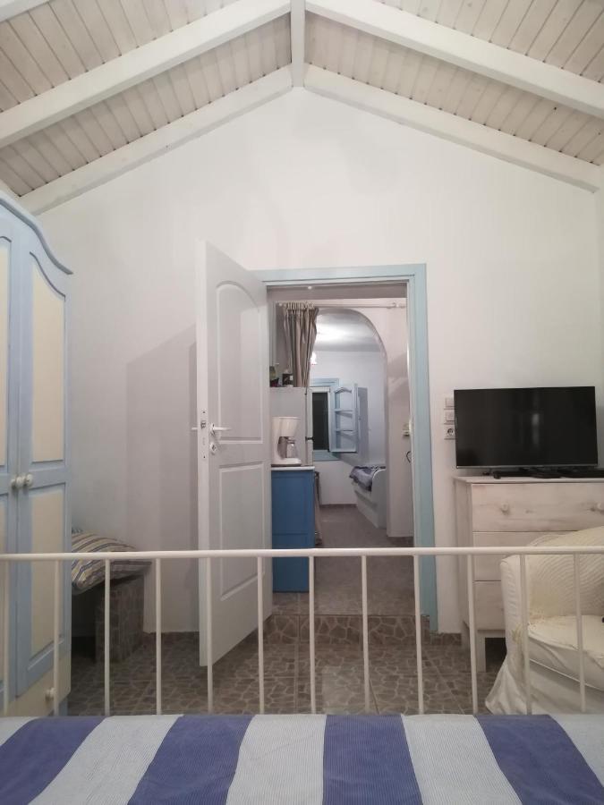 Lemon Tree Cottage 피니코운타 외부 사진