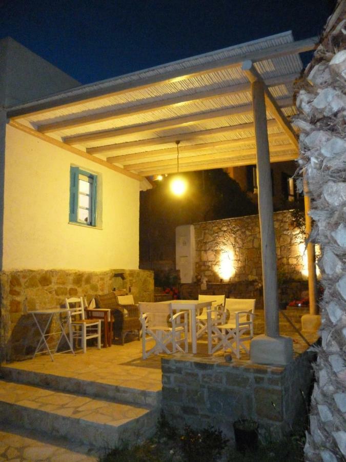 Lemon Tree Cottage 피니코운타 외부 사진