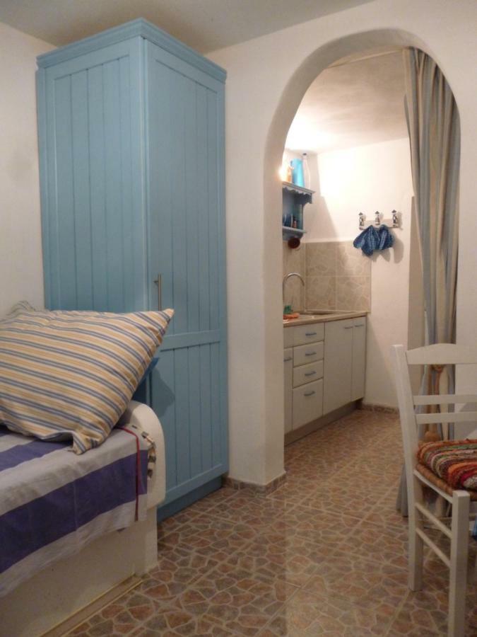 Lemon Tree Cottage 피니코운타 외부 사진